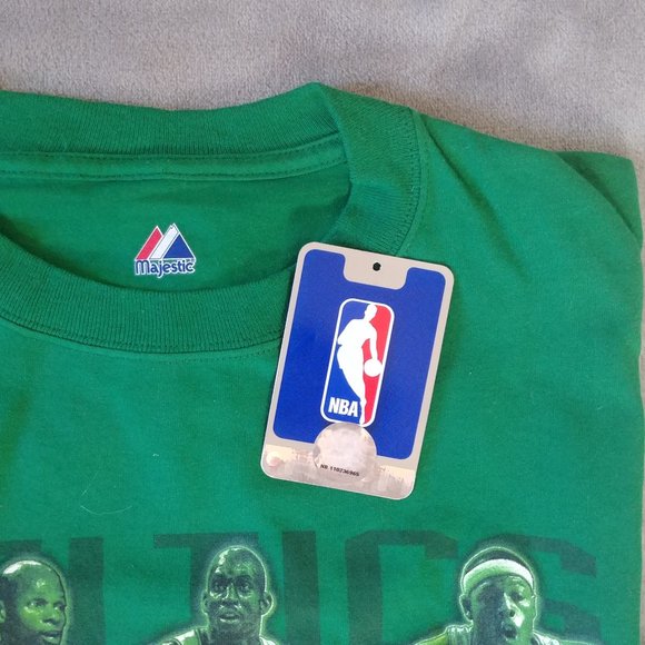 Boston Celtic Three Party Men's Tee - Picture 4 of 5